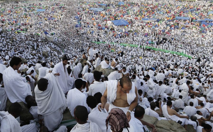 حديث للشهيد لدكتور بهشتي في باب لوحدة في الحج 2