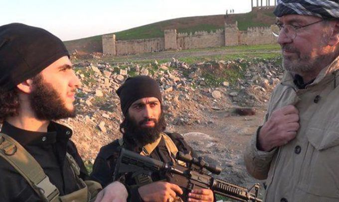 شکست غرب در مبارزه علیه تروریسم

نگاهی به کتاب ده روز با داعش